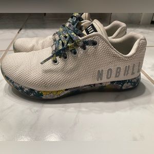 Womens No Bull trainer